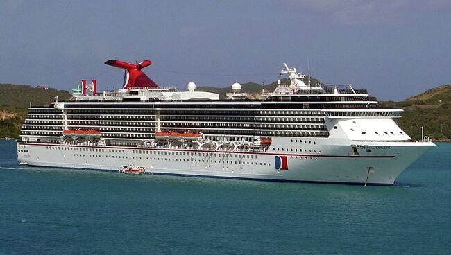 Лайнер Carnival Legend