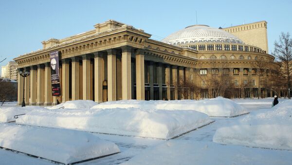 Здание Государственного академического театра оперы и балета (НГАТОБ) в Новосибирске, фото из архива