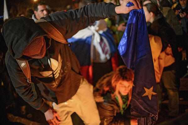 Акция протеста у здания парламента Кипра в Никосии