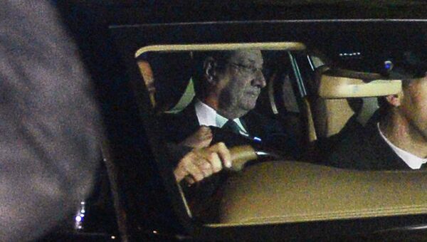 Президент Кипра Никос Анастасиадис въезжает на территорию президентского дворца в Никосии