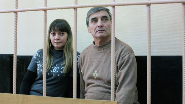 Оглашения приговора художнику А. Чернову и его дочери Дине