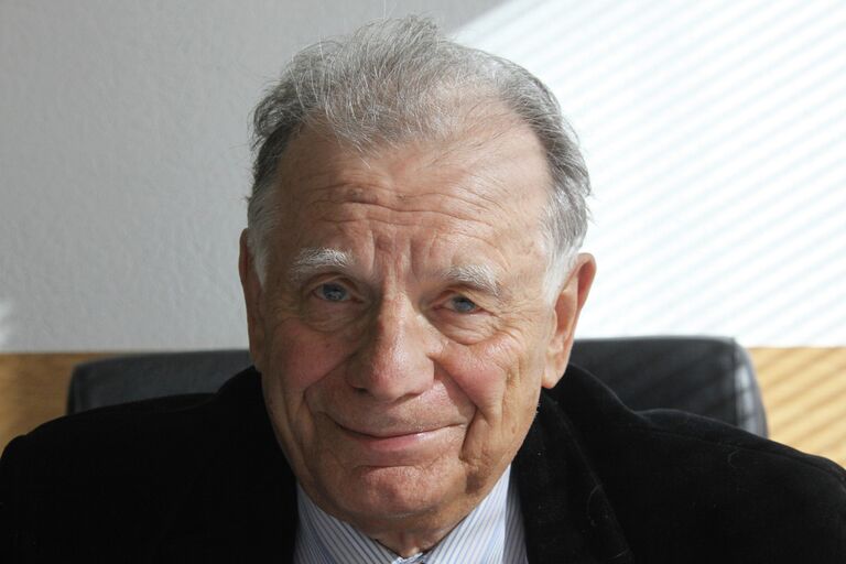 Нобелевский лауреат Жорес Алферов. Архив Нобелевский лауреат Жорес Алферов. Архив