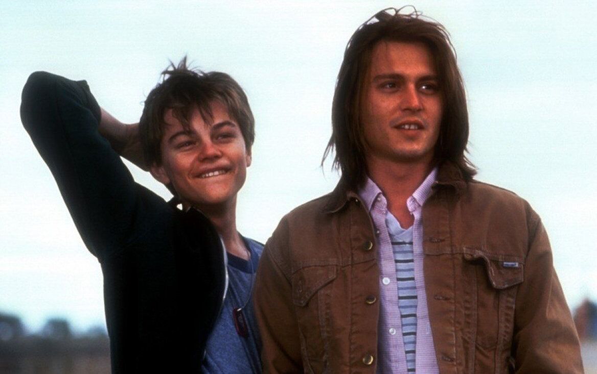 Кадр из фильма Что гложет Гилберта Грейпа? Кадр из фильма Что гложет Гилберта Грейпа? - РИА Новости, 1920, 13.09.2025