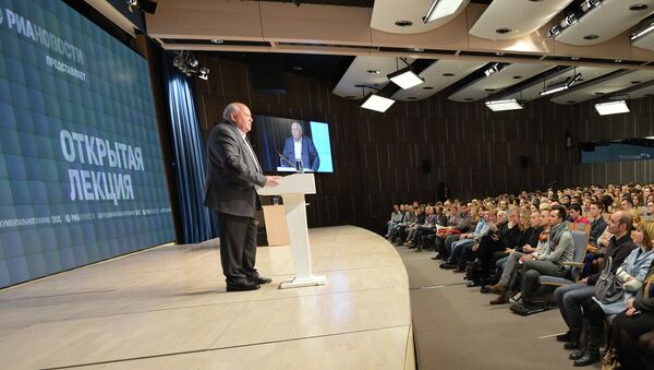 Открытая лекция Михаила Горбачева стала первой за многие годы лекцией, с которой он выступил в России.