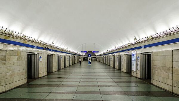 Станция Парк Победы Петербургского метрополитена