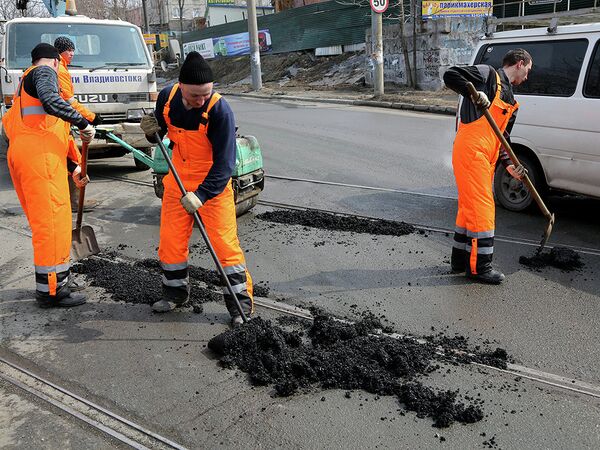 Ямочный ремонт дорог во Владивостоке