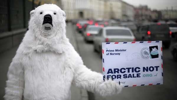 Акция Greenpeace в Санкт-Петербурге
