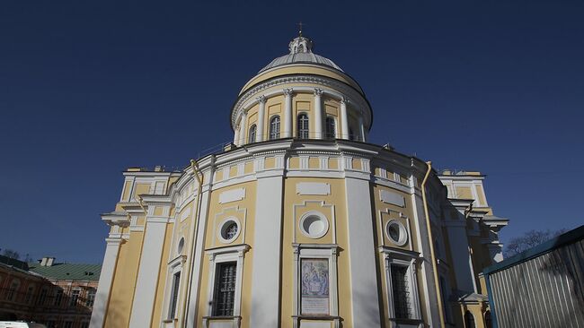 Александро-Невская лавра в Петербурге