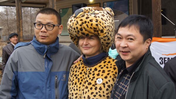 Координатор проектов ООПТ Амурского филиала WWF с журналистами из Китая