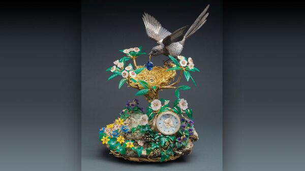 Самые дорогие часы Patek Philippe Magpie’s Treasure Nest Clock