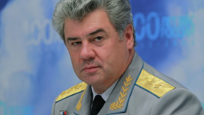 Виктор Бондарев