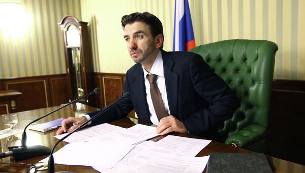 Министр по связям с открытым правительством Михаил Абызов, архивное фото