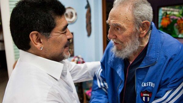 Фидель Кастро встретился с Диего Марадоной