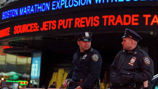 Повышенные меры безопасности в Нью-Йорке в связи с прогремевшими взрывами в Бостоне