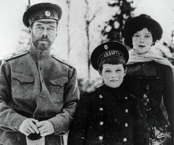 Николай, Алексей и Мария Романовы