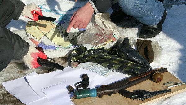 Тайник с оружием найден рядом с автостоянкой в Ижевске