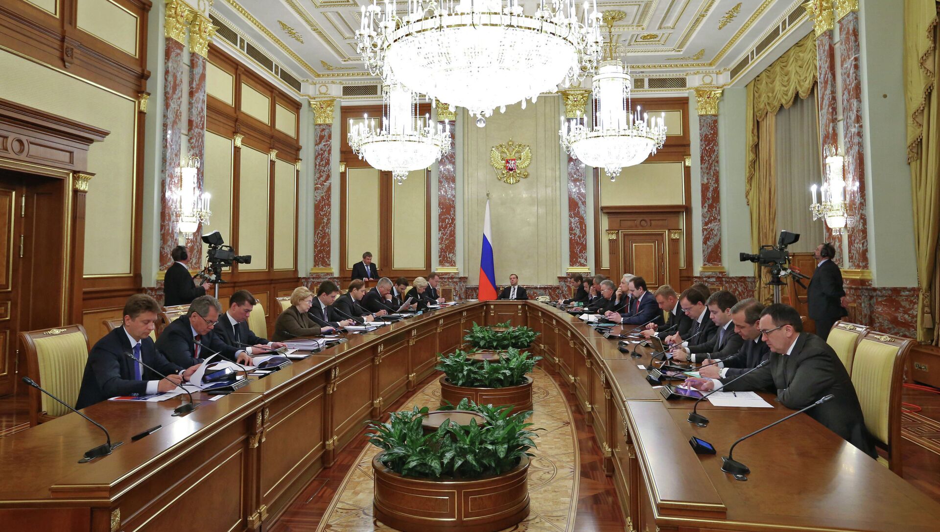 Meeting 18. Заседание правительства Королева 2013. Russian government meeting.