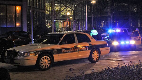 Полиция оцепила подъезды к институту в Бостоне, где произошла стрельба
