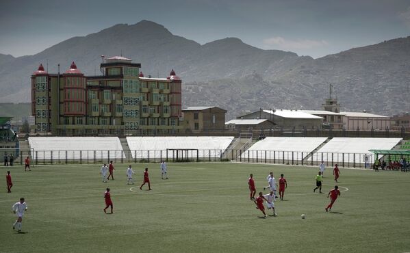 Футбольный матч серии Шурави против моджахедов в Кабуле