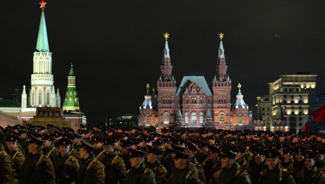 Репетиция парада на Красной Площади. Архив