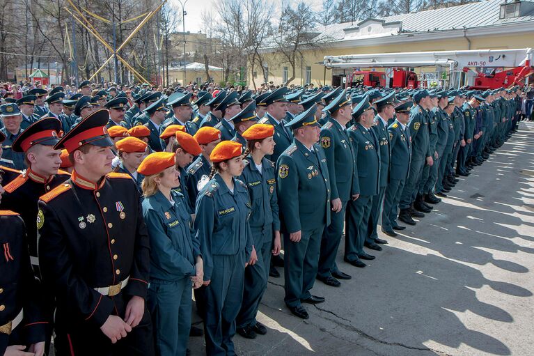 Празднование Дня пожарной охраны в Новосибирске