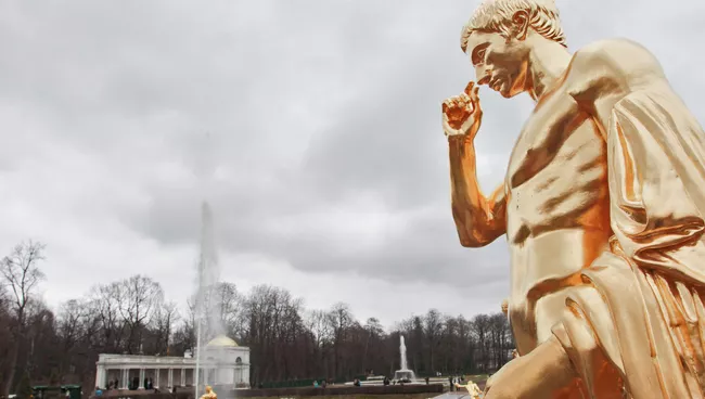 Открытие сезона фонтанов в Петергофе