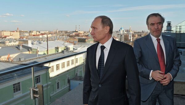 В.Путин осмотрел Новую сцену Мариинского театра