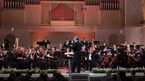 Симфонический оркестр Мариинского театра под управлением Валерия Гергиева, архивное фото