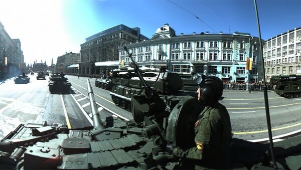 Генеральная репетиция парада Победы. Панорамная съемка с брони танка Т-90