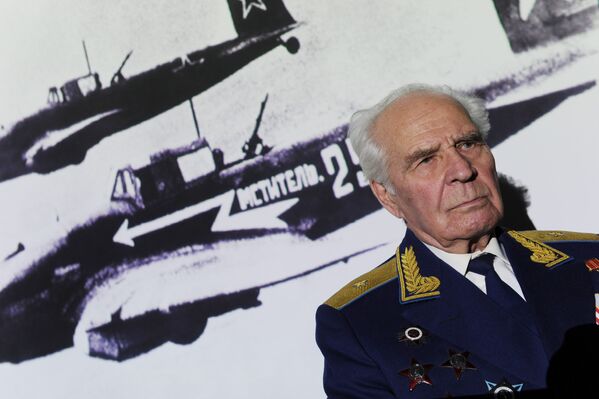 Генерал-майор авиации в отставке, ветеран Великой Отечественной войны Алексей Никифорович Рапота
