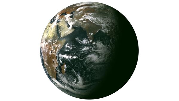 Снимок Земли, сделанный с борта метеоспутника Электро-Л, архивное фото