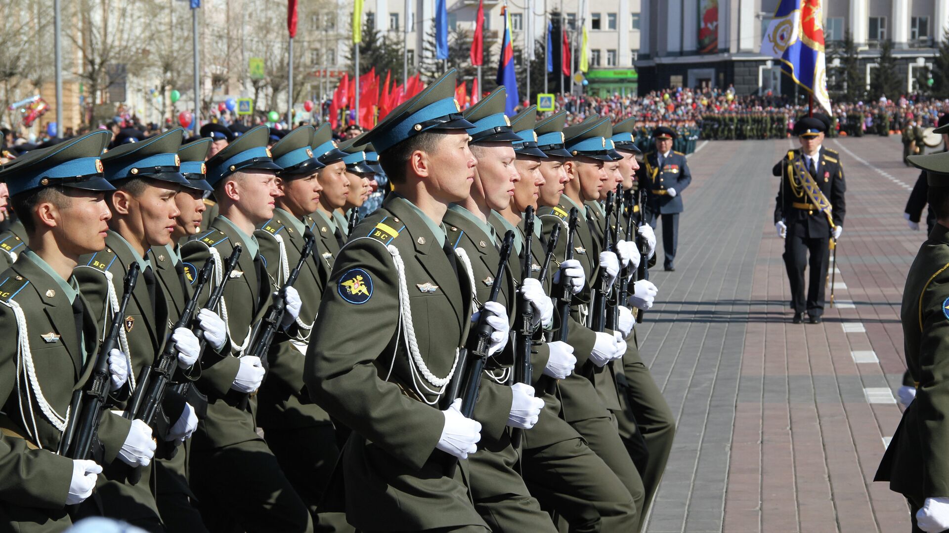 Военный парад в Улан-Удэ  - РИА Новости, 1920, 09.05.2023