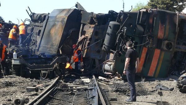 Cход вагонов с нефтепродуктами в Ростовской области