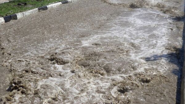 Центр Назрани затопило из-за прорыва шлюза на канале