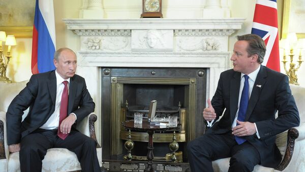 Владимир Путин и премьер-министр Великобритании Дэвид Кэмерон. Архив
