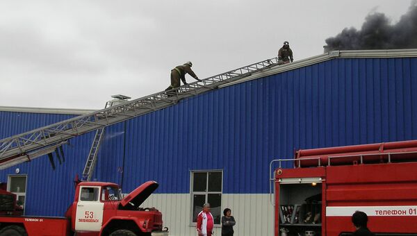 Пожар в торговом комплексе Новая тура в Татарстане