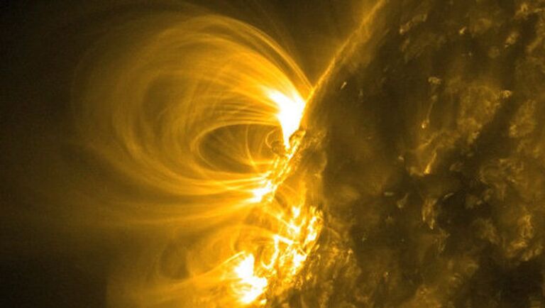 Медики рассказали, как магнитные бури влияют на человека Медики рассказали, как магнитные бури влияют на человека