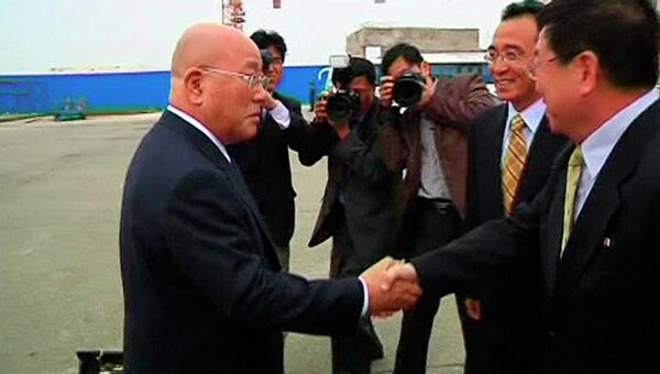 Советник премьер-министра Японии Синдзо Абэ Исао Иидзима прибыл в столицу КНДР Пхеньян