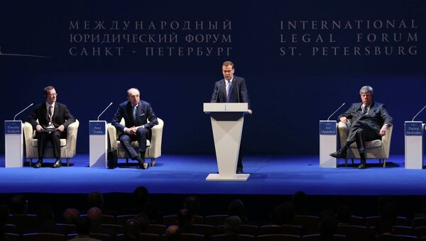 Д.Медведев на Петербургском международном юридическом форуме