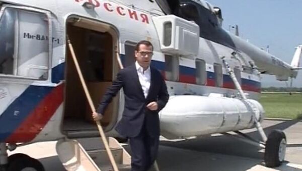 Полеты государственной важности: Путин и Медведев на вертолетах