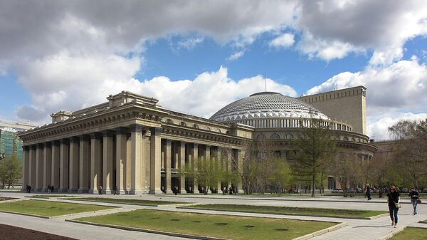 Оперный театр в Новосибирске