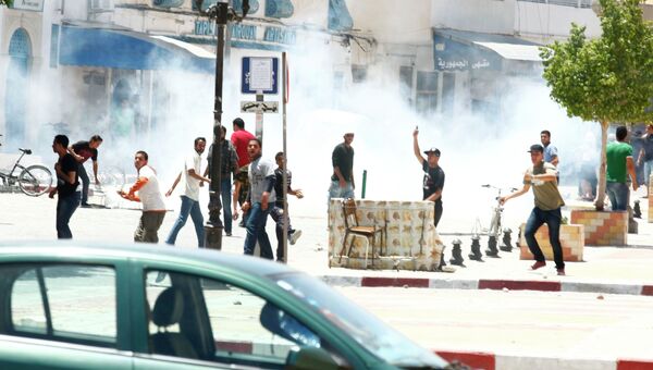 Беспорядки в городе Кайруан в Тунисе
