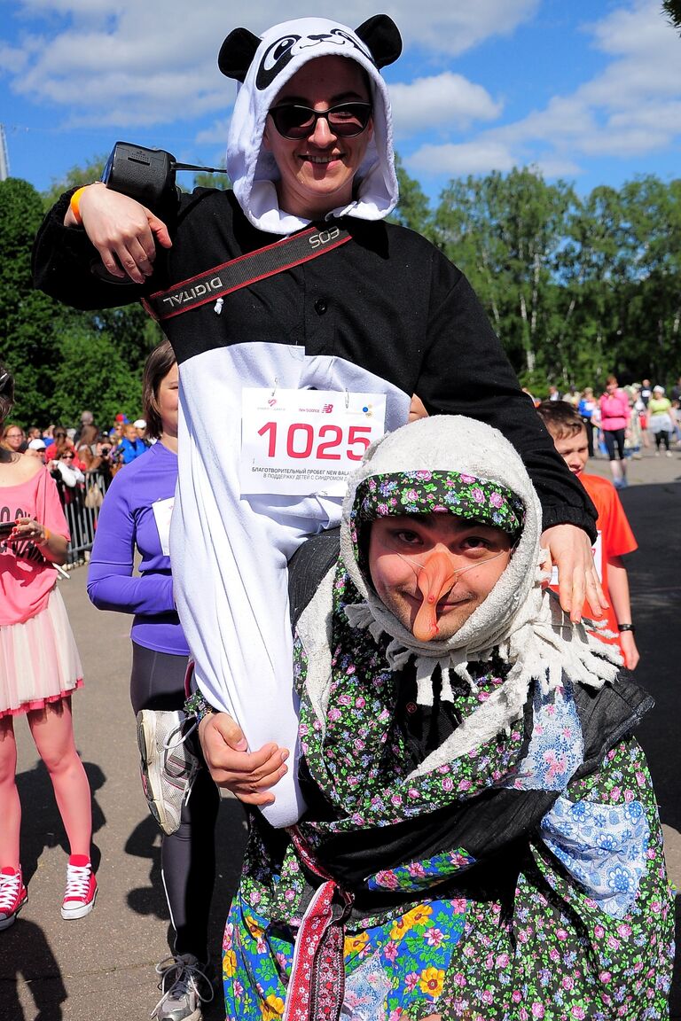 Участники благотворительного пробега New Balance