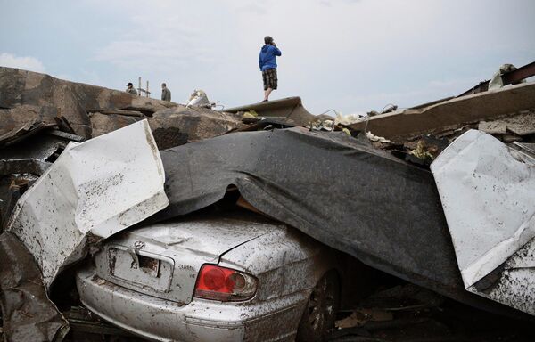 Последствия торнадо в штате Оклахома, США