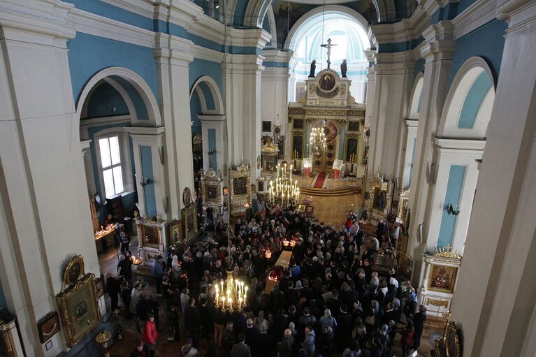 Прощание с режиссером Алексеем Балабановым в Санкт-Петербурге