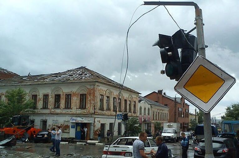 Последствия сильного ветра в Тульской области