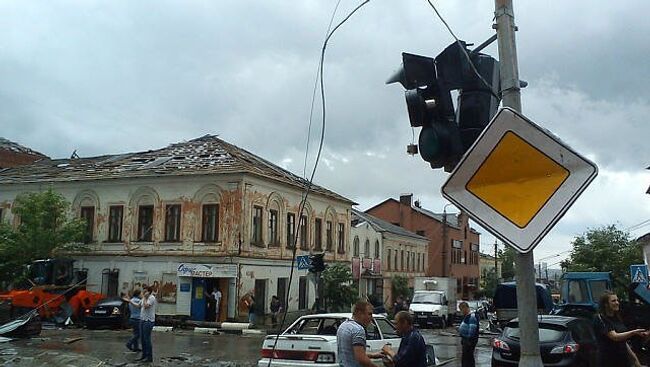 Последствия сильного ветра в Тульской области