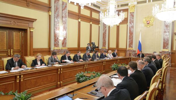 Д.Медведев провел заседание правительства РФ. Архивное фото