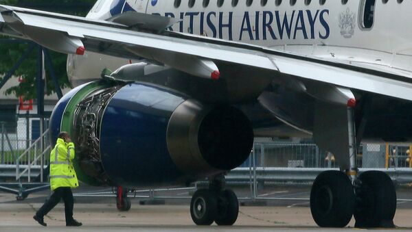 Пассажирский самолет совершил экстренную посадку в Хитроу в Лондоне