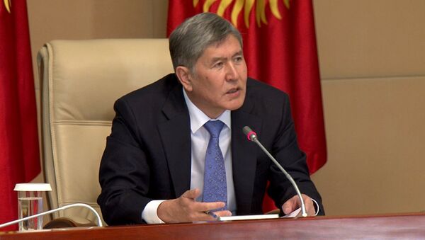 Президент Киргизии о Таможенном союзе и выводе из страны базы НАТО